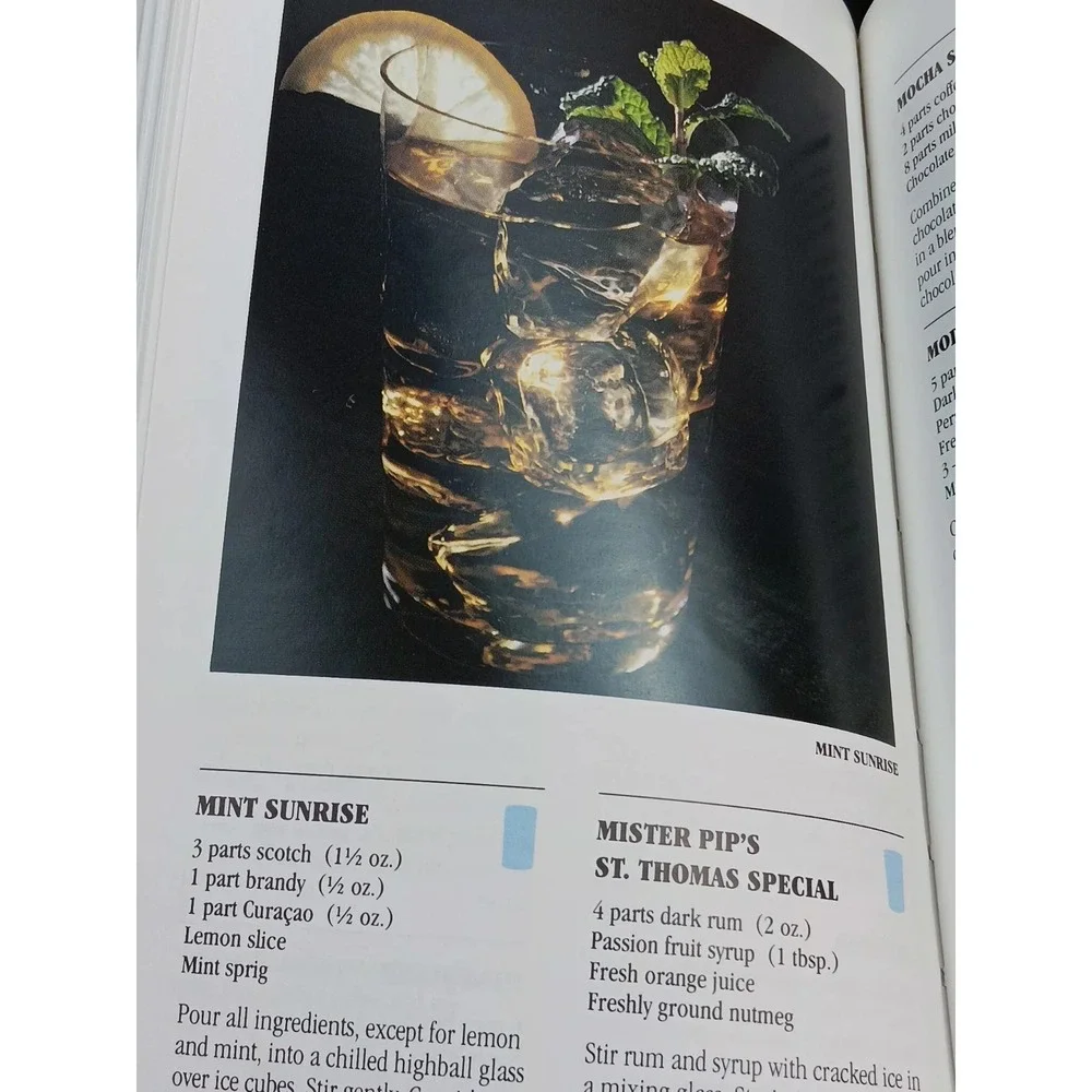The New York Bartender's Guide 1997 HC Nearly 1300 Drink Recipes‎ UK Print